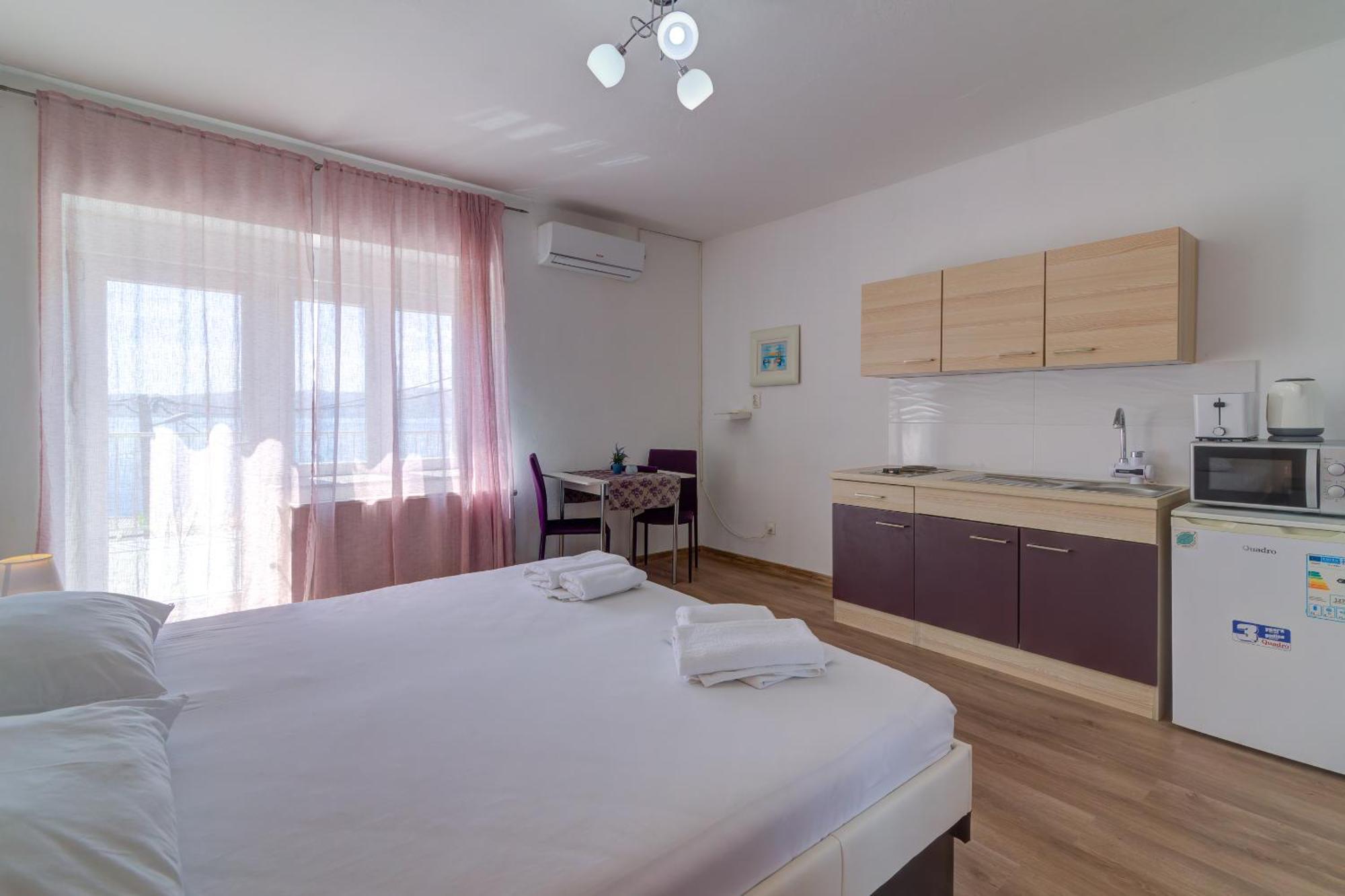 Apartmani Ana سينج الغرفة الصورة